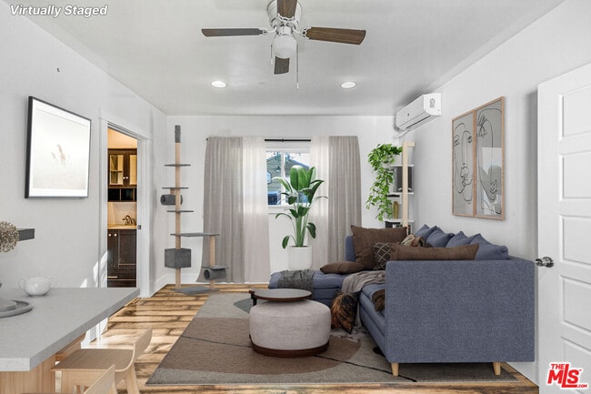 Building Photo - 5628 Buffalo Ave