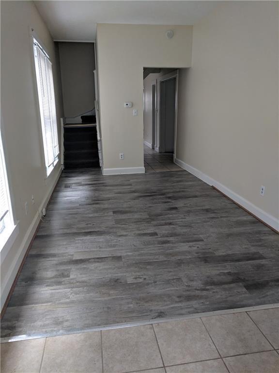 Foto del edificio - 2310 N Kenwood Ave
