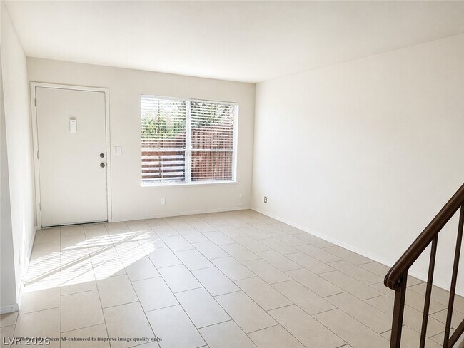 Building Photo - 4338 Caliente St