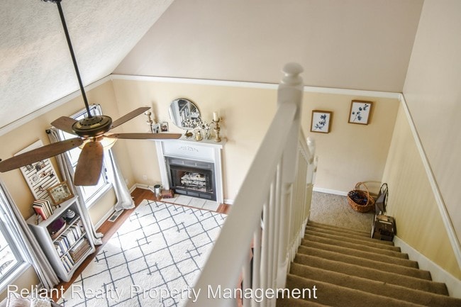 Building Photo - 3 br, 2 bath House - 1723 Hazelwood Road