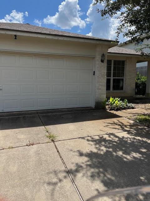 Building Photo - 2510 Winslow Dr