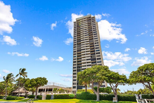 Foto del edificio - 5600 N Flagler Dr