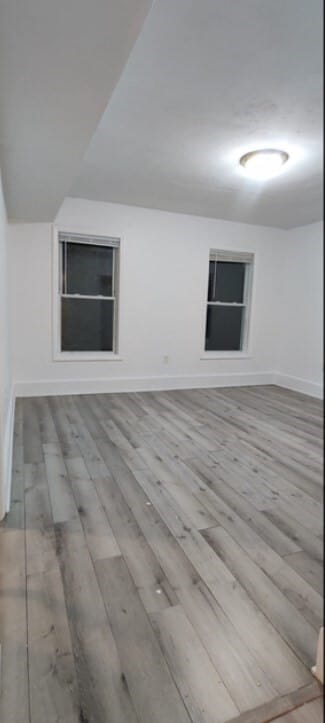 Building Photo - 9 Circuit Ave E