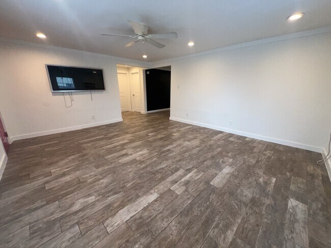 Foto del edificio - 1917 Thonig Rd