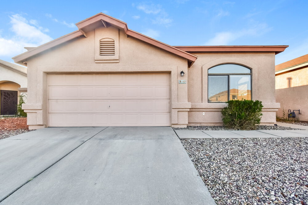 Foto principal - 9495 E Lochnay Ln