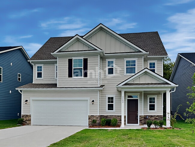 Building Photo - 3102 Esquire Dr