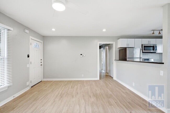 Building Photo - 5308 Overbrook Dr