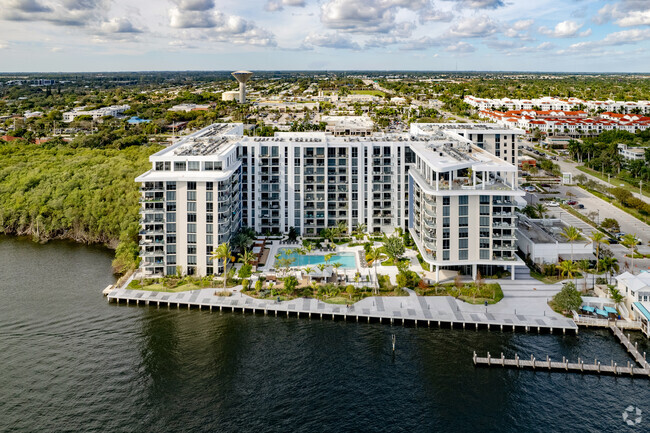 Aerial - Avion Riverwalk