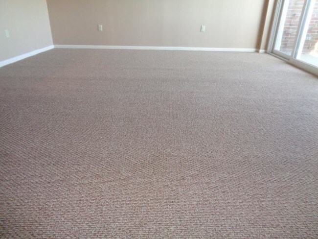 Foto del edificio - 2 bedroom in Belmont MA 02478