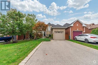 Building Photo - 52 Abernethy Crescent