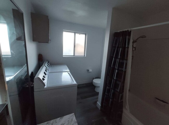 Foto del edificio - 2 Bedroom Orem Apartment with NEW Washer a...