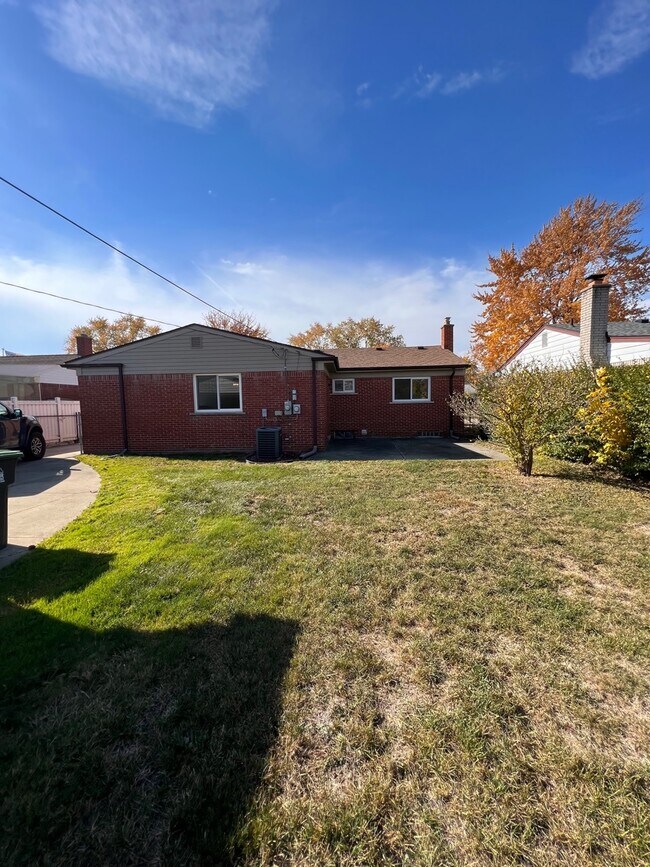 15425 Leader, Taylor, MI 48180 House Rental in Taylor, MI