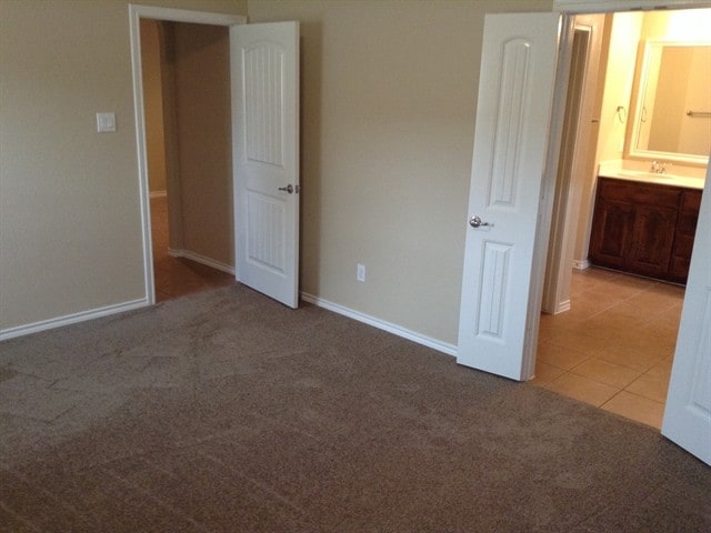 Foto del edificio - 5040 Britton Ridge Ln