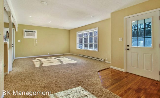 Foto del edificio - 3 br, 1 bath House - 308 Half Street
