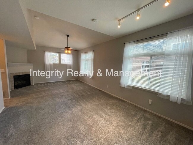 Building Photo - 6484 Silver Mesa Dr