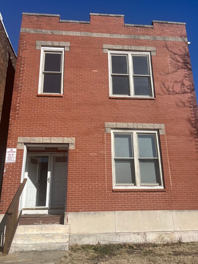 Foto del edificio - 2013 Geyer Ave
