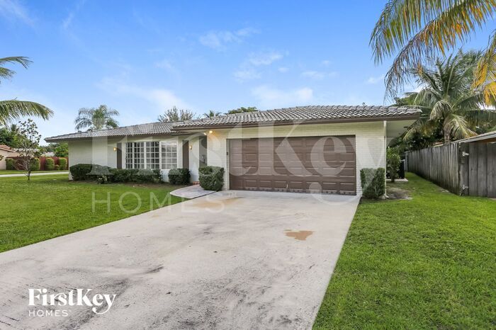 Foto principal - 11240 NW 38th St