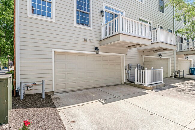 Foto del edificio - 12764 Edgemont Way
