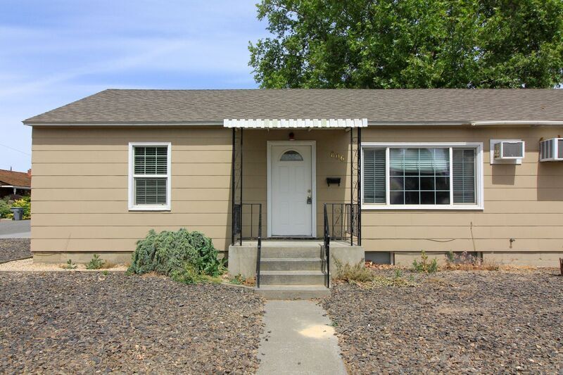806 Symons St, Richland, WA 99354 Condo for Rent in Richland, WA