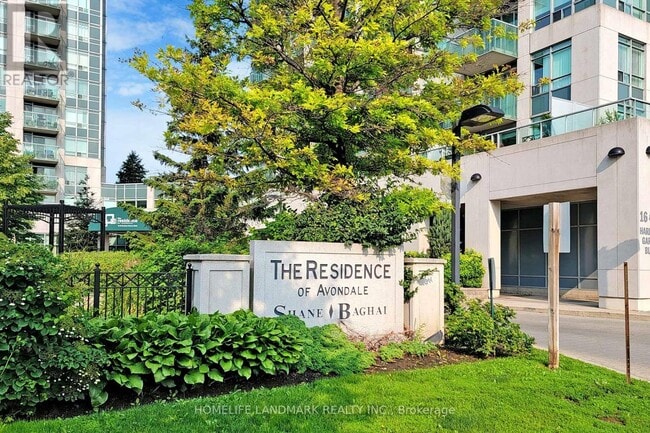 Photo du bâtiment - 16-716 Harrison Garden Blvd