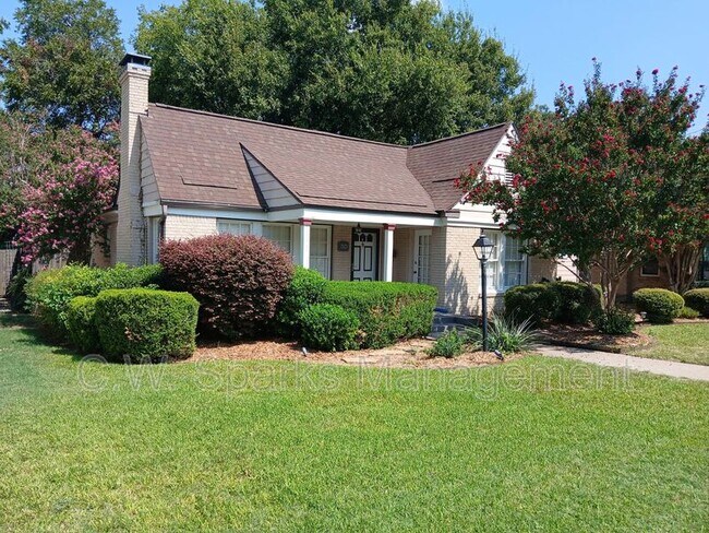 Building Photo - 2523 Alco Ave