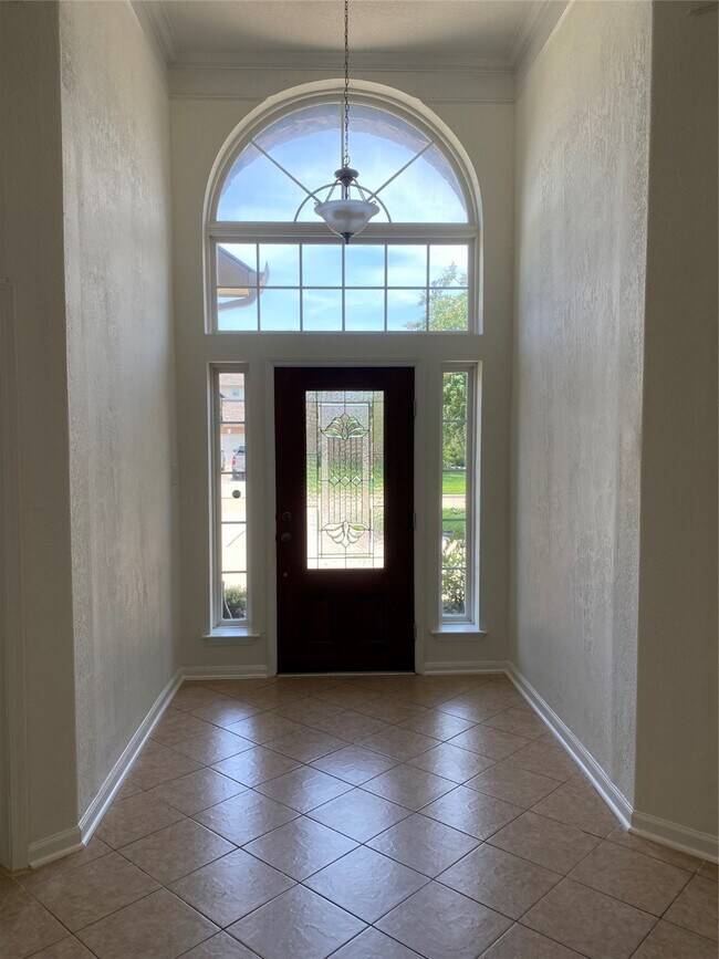 Foto del edificio - 9535 Empress Crossing Dr