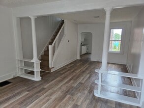 Building Photo - 1312 Lancaster Ave