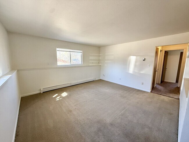 Foto del edificio - 511 Peterson Dr