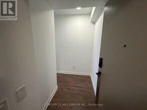 Building Photo - 5015 Hurontario St