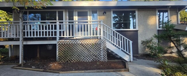 Building Photo - 2020 151st Ave SE