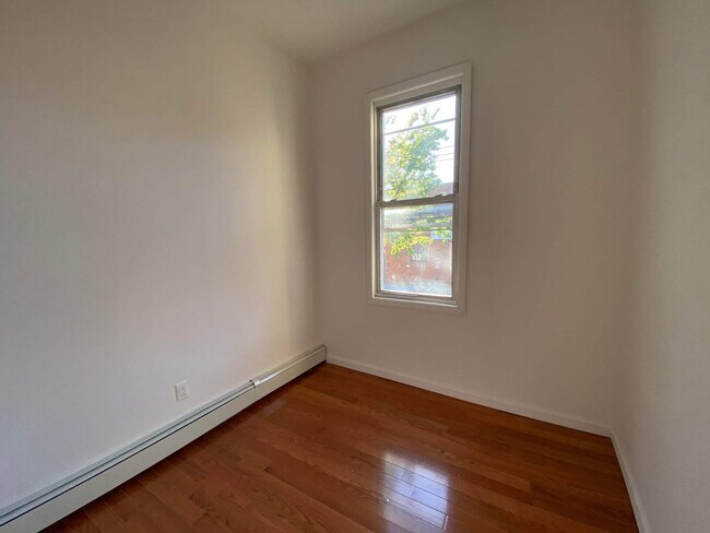 Bedroom 2 - 3611 32nd St