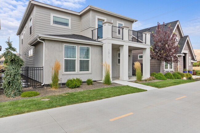 Building Photo - 3811 S Eckert Rd