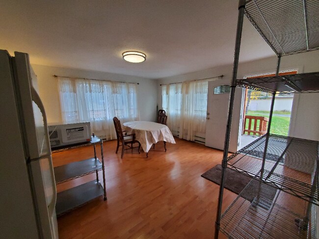 Foto del edificio - 22179 Birchwood Loop Rd