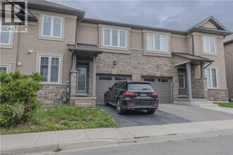 Building Photo - 120 Vineberg Dr