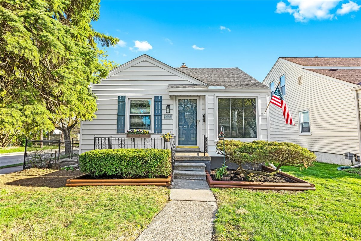 3303 Chester Rd, Royal Oak, MI 48073 House for Rent in Royal Oak, MI