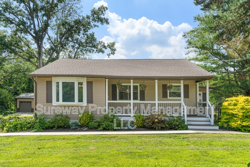 Foto principal - 425 Hay Rd