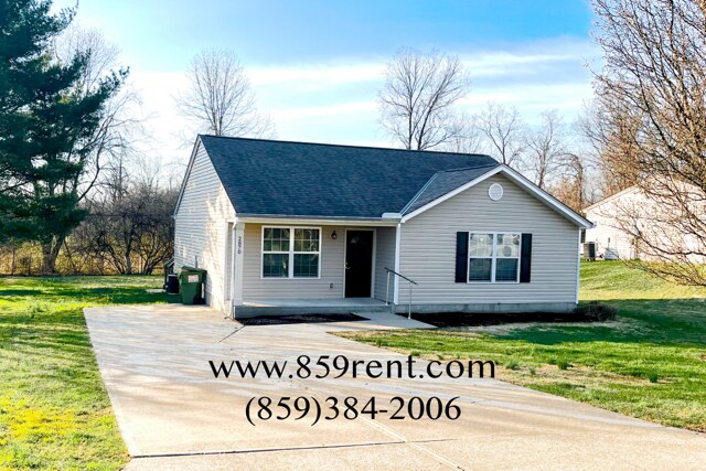 Primary Photo - 2870 Russell Dr