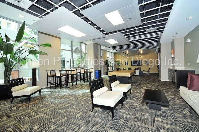 Building Photo - 1095 K St