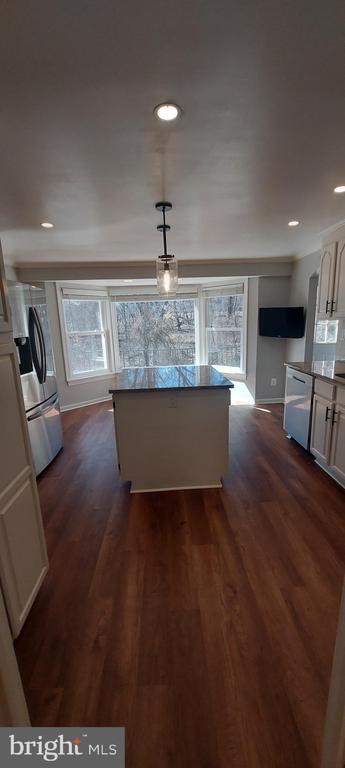 Foto del edificio - 19100 Annapolis Way