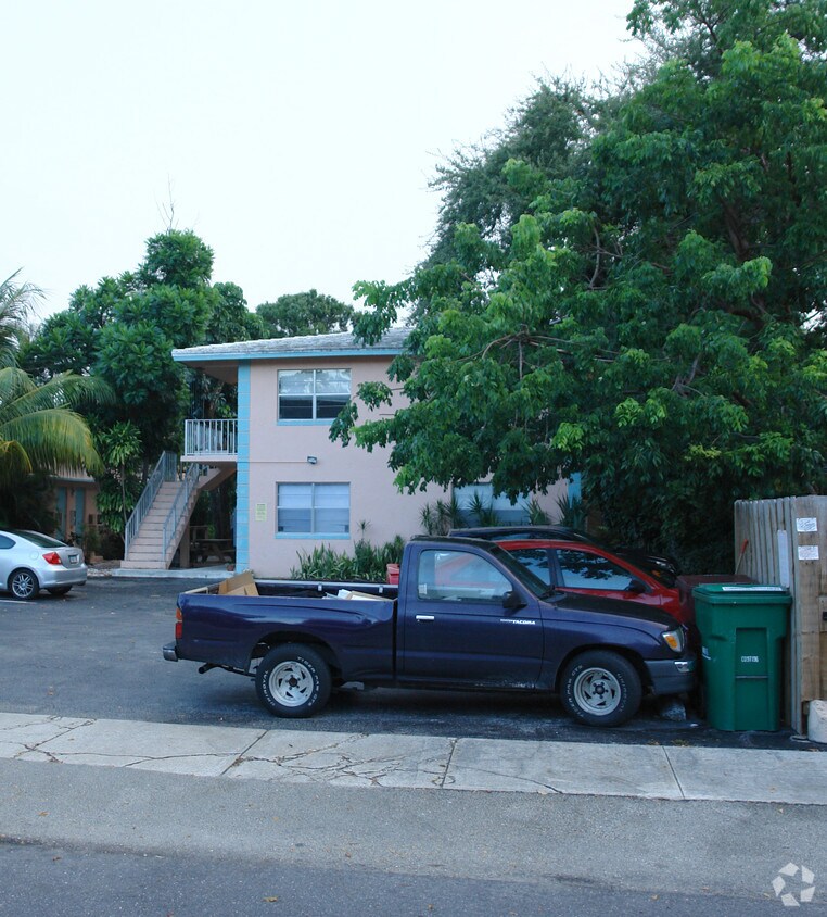 Foto del edificio - 10-14 SE 9th Ave