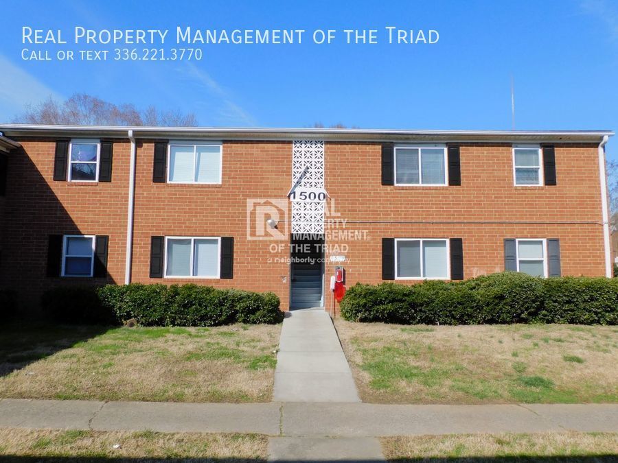 Primary Photo - 2BD/1BA Apartment in Convenient Location w...