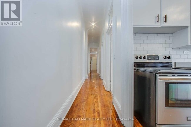 Building Photo - 206 Dunn Ave