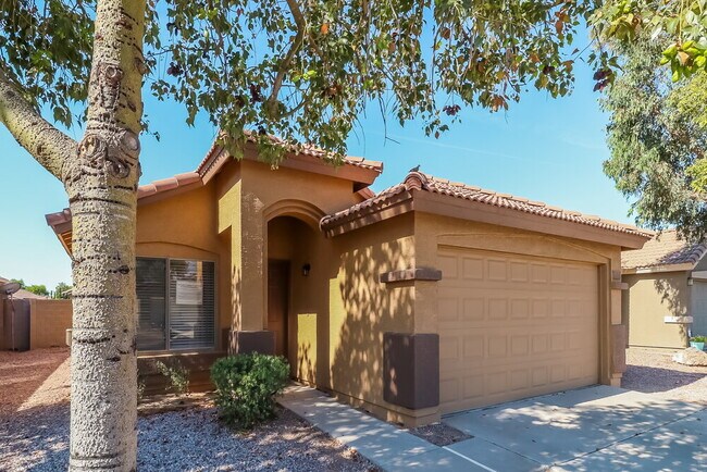 Building Photo - 13245 W Acapulco Ln