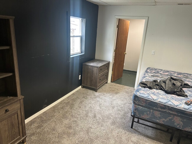 Foto del edificio - 1916 Hamill Ave