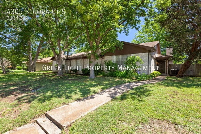 Building Photo - 4305 Segura Ct S