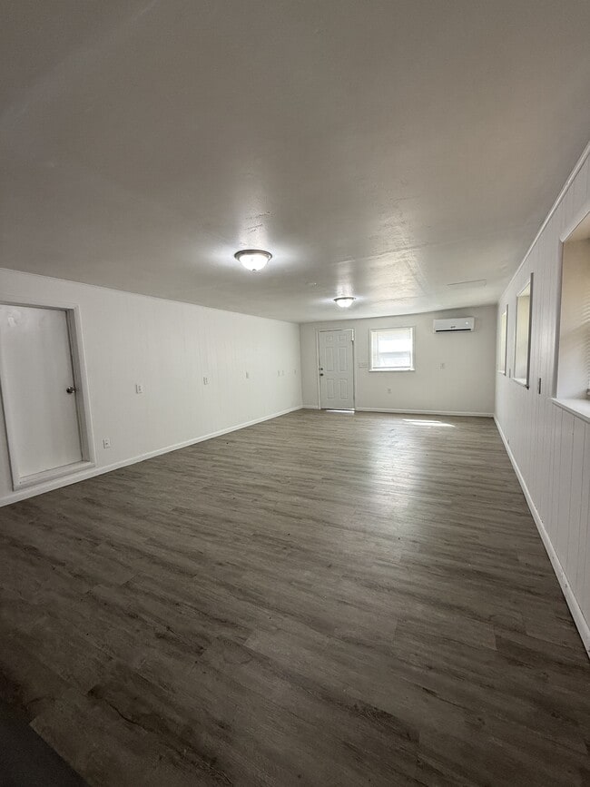 Foto del edificio - 521 Savoy Ave