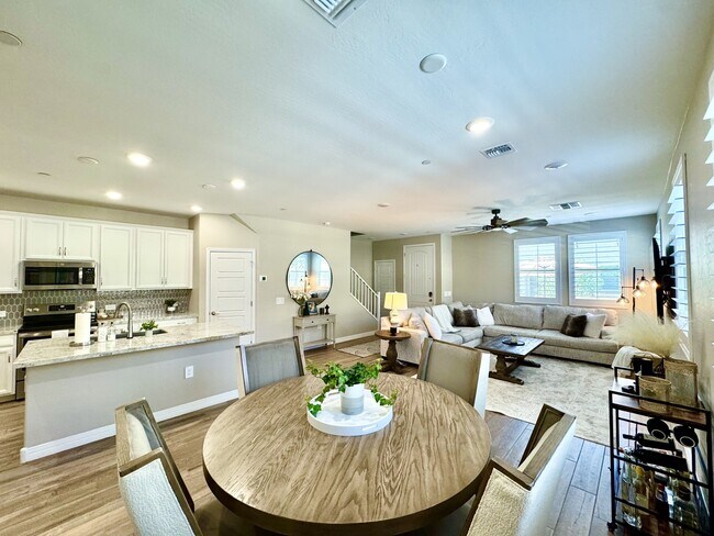 Foto del edificio - 1823 E Chelsea Ln