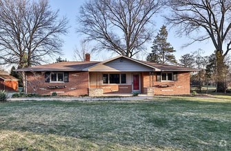 Building Photo - 8090 Hopewell Rd