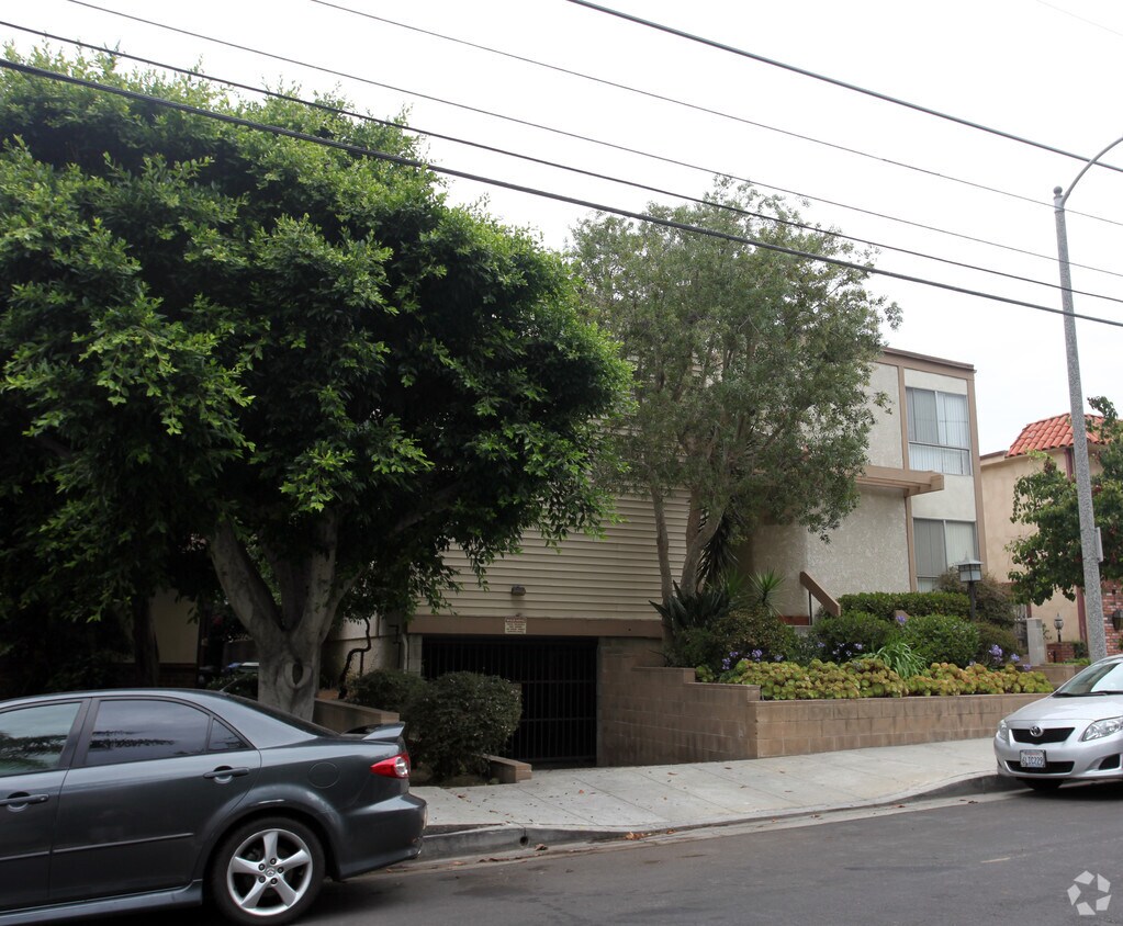 Foto del edificio - 1539 S Saltair Ave