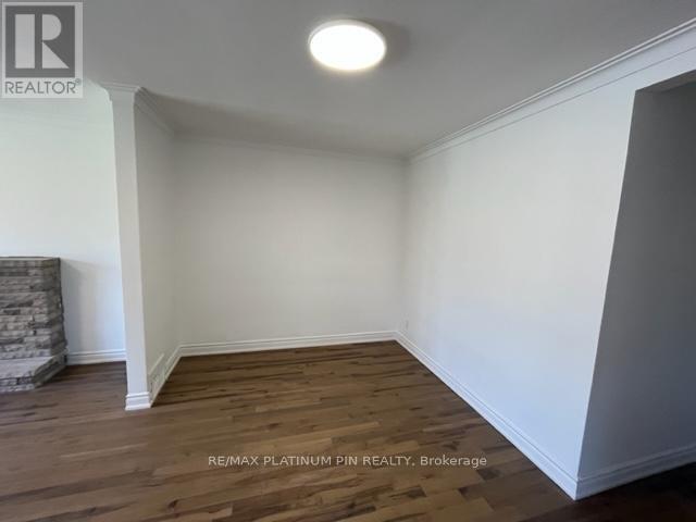 Photo du bâtiment - 293 Ellerslie Ave